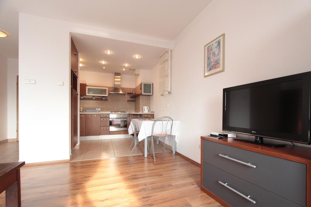 Warsaw City Apartments Экстерьер фото